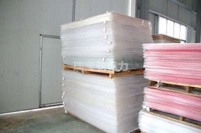 用什么拋亞克力板上膠的印